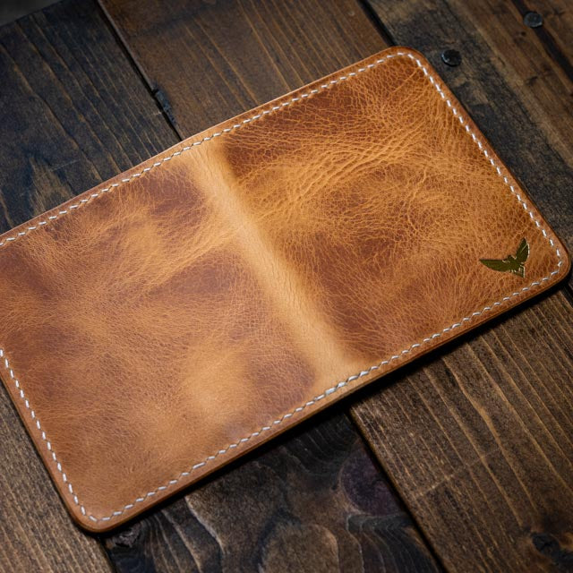 The Muninn Bifold Wallet - Natural Wax Pull-Up