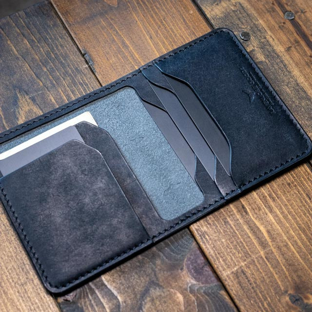 The Muninn Bifold Wallet - Black Pueblo