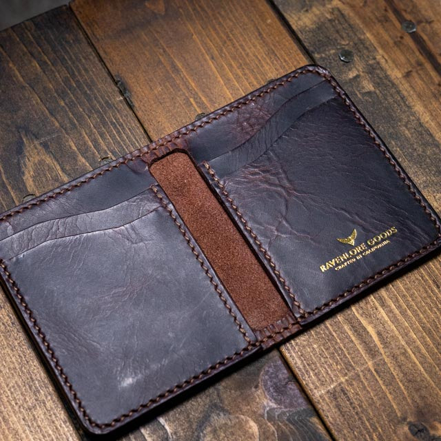 The Bran Vertical Wallet - Tobacco Wax Pull-Up