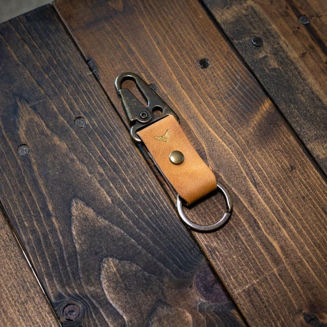 The Talon Key Fob - Natural Wax