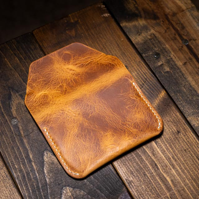 The Maeve Card Holder - Natural Wax Pull-Up