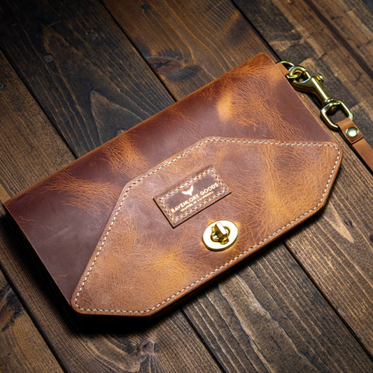 The Valkyrie Clutch - Natural Wax