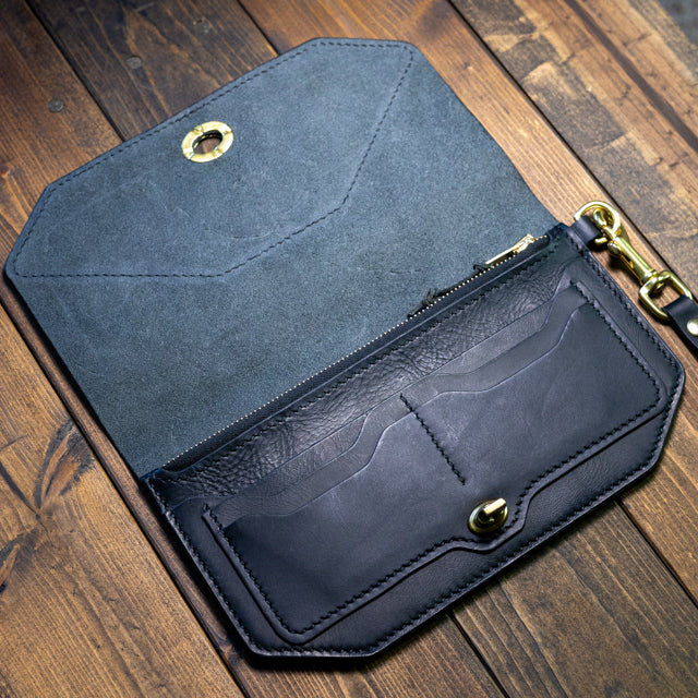 The Valkyrie Clutch - Black Wax