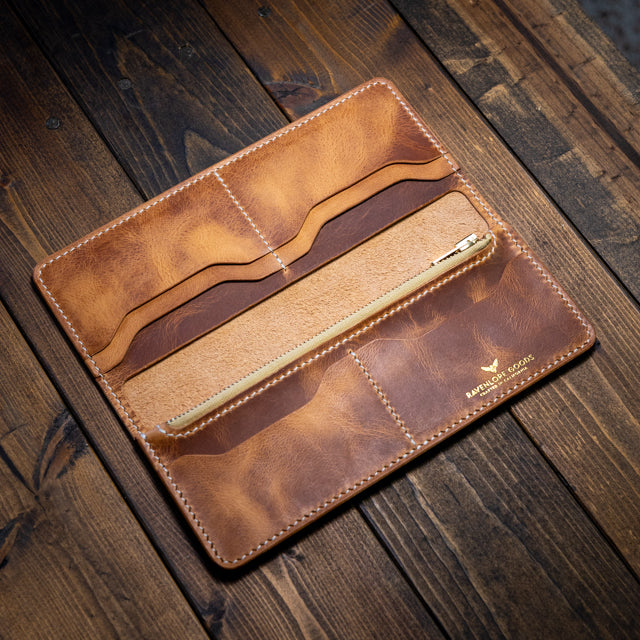 The Koronis Long Wallet - Natural Wax